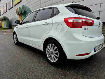 Авто KIA Rio Pride  2013 № 8340198