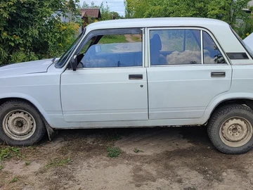Авто ВАЗ 2107 1991 № 8340209