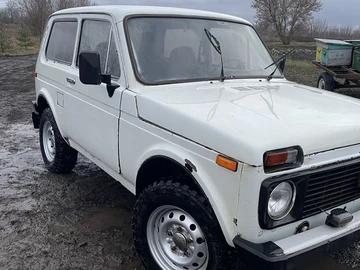 Авто ВАЗ 2121 1991 № 8340244