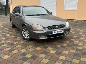 Авто Hyundai Sonata 2000 № 8340320