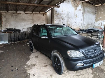 Авто Mercedes Ml Серия 2004 № 8340333