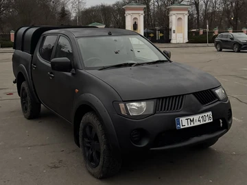 Авто Mitsubishi L 200 2009 № 8340353