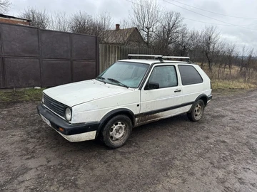 Авто Volkswagen Golf 1992 № 8340529