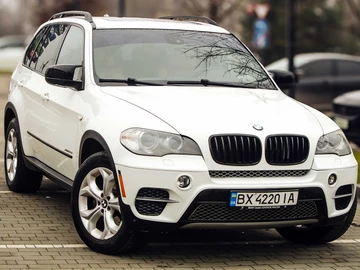 Авто BMW X5 2012 № 8340600
