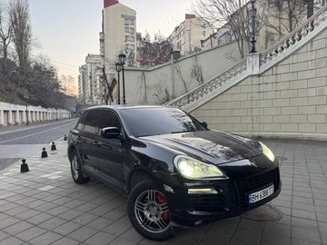 Авто Porsche Cayenne Turbo S 2008 № 8340627