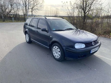 Авто Volkswagen Golf 2001 № 8340753