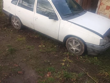 Авто Opel Kadett 1987 № 8340840