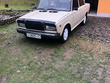 Авто ВАЗ 2107 1985 № 8340852