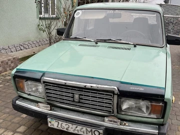 Авто ВАЗ 2107 1989 № 8341015