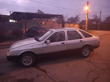 Авто Ford Sierra 1984 № 8341035