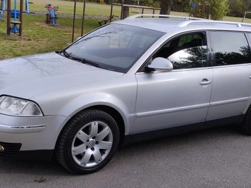 Авто Volkswagen Passat Hatchback 2004 № 8341099