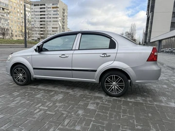 Авто Chevrolet Chevette 2007 № 8341104
