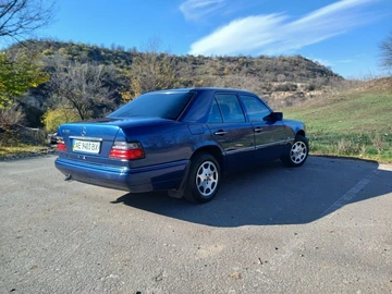 Авто Mercedes E Серия 1995 № 8341106