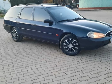 Авто Ford Mondeo 1998 № 8341107
