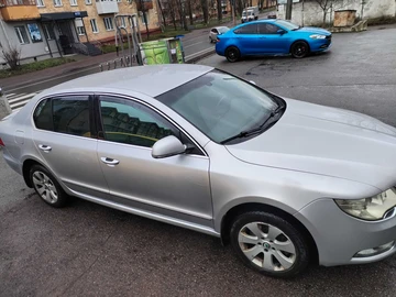 Авто Skoda Superb 2012 № 8341134