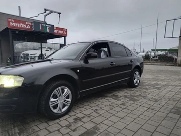 Авто Skoda Superb 2002 № 8341214