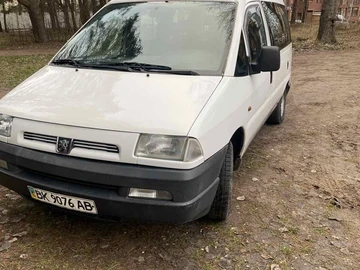 Авто Peugeot Expert 2000 № 8341550