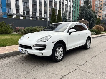 Авто Porsche Cayenne 2012 № 8341656