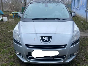 Авто Peugeot 5008 2011 № 8341733