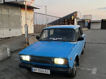Авто ВАЗ 2105 1981 № 8341864