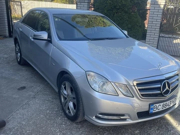 Авто Mercedes E Серия 2011 № 8341968