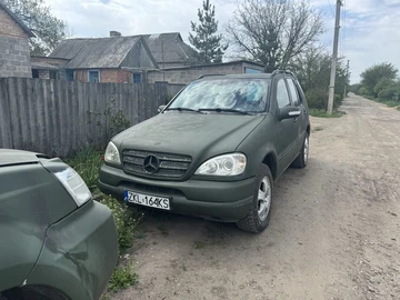 Авто Mercedes Ml Серия 2004 № 8342041