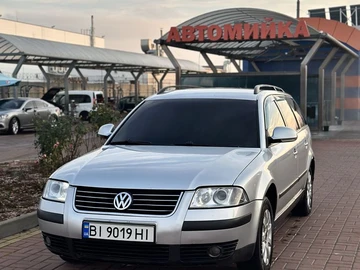 Авто Volkswagen Passat Variant 2004 № 8342073
