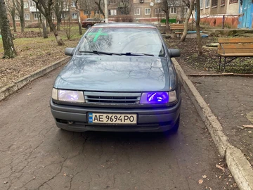 Авто Opel Vectra 1989 № 8342074
