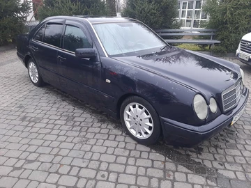Авто Mercedes E Серия 1995 № 8342139