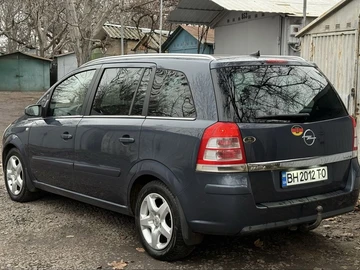 Авто Opel Zafira 2008 № 8342148