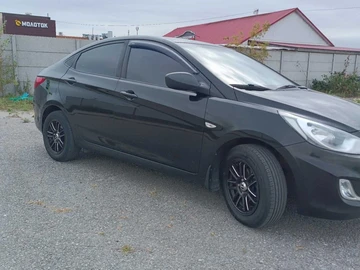 Авто Hyundai Accent 2013 № 8342215