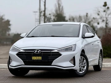 Авто Hyundai Elantra 2019 № 8342327