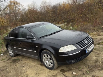 Авто Volkswagen Passat Sedan 2001 № 8342392