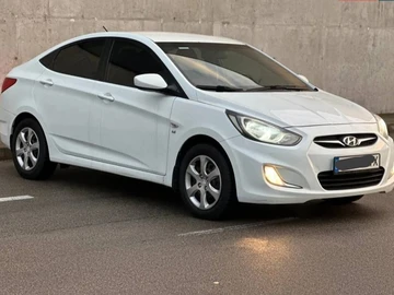 Авто Hyundai Accent 2012 № 8342415