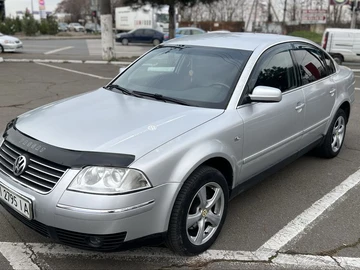 Авто Volkswagen Passat Sedan 2002 № 8342511