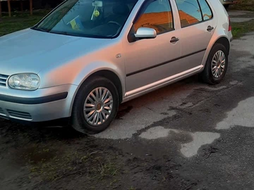 Авто Volkswagen Golf 2002 № 8342709