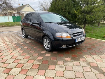 Авто Chevrolet Aveo 2005 № 8342814