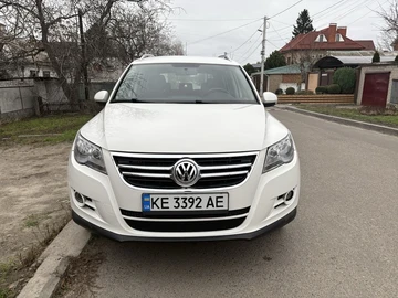 Авто Volkswagen Tiguan 2010 № 8342854