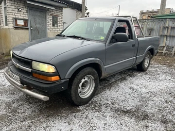 Авто Chevrolet S-10 Pickup 2003 № 8342868