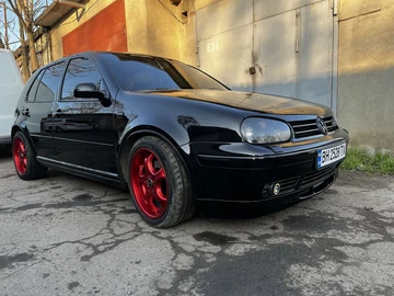 Авто Volkswagen Golf 2001 № 8342979