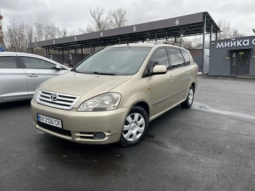 Авто Toyota Avensis Verso 2003 № 8343018