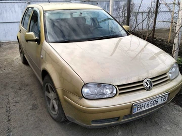Авто Volkswagen Golf 2000 № 8343116