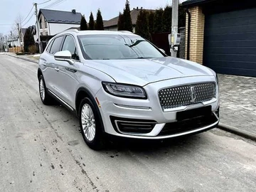 Авто Lincoln Blackwood 2018 № 8343303