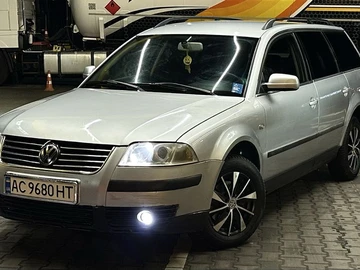 Авто Volkswagen Passat Variant 2002 № 8343489