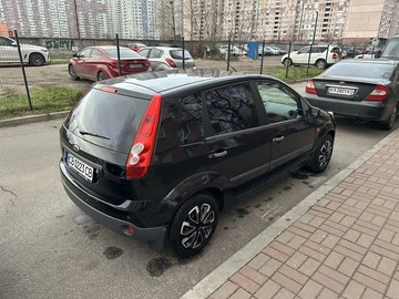 Авто Ford Fiesta 2007 № 8343596