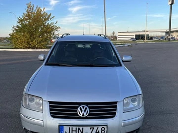 Авто Volkswagen Passat Variant 2002 № 8343602