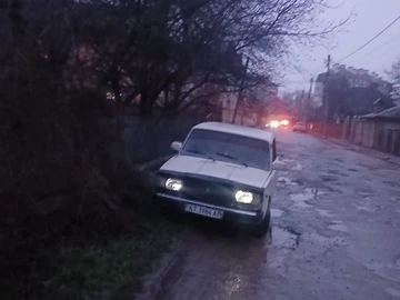Авто ВАЗ 2107 1986 № 8343875