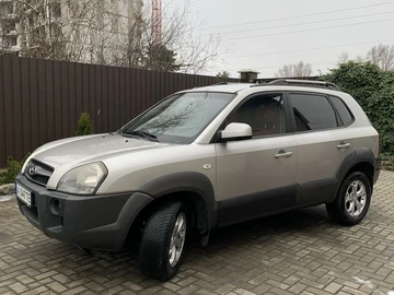 Авто Hyundai Tucson 2008 № 8343892