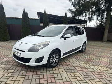 Авто Renault Grand Scenic 2010 № 8343929