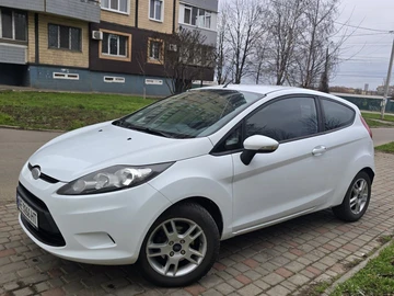 Авто Ford Fiesta 2010 № 8344152